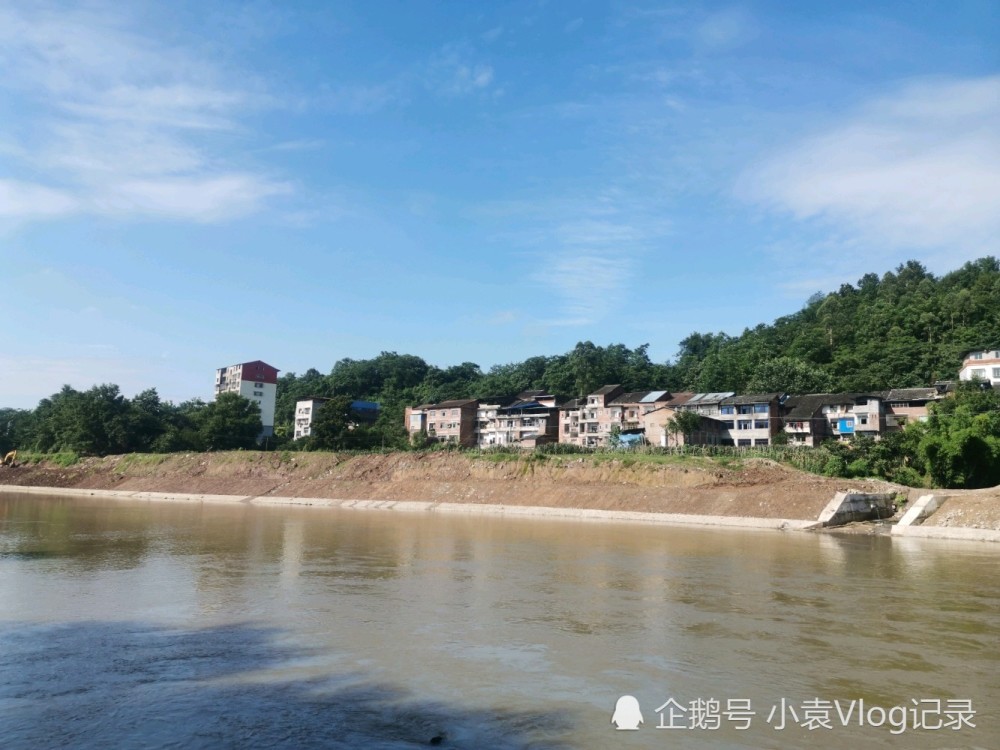 重庆市垫江县高峰镇湾湾桥的由来