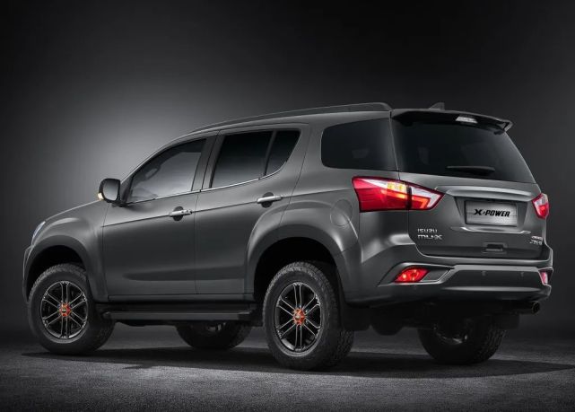 大货车技术造suv?mu-x牧游侠新车上市,烧柴油动力足!