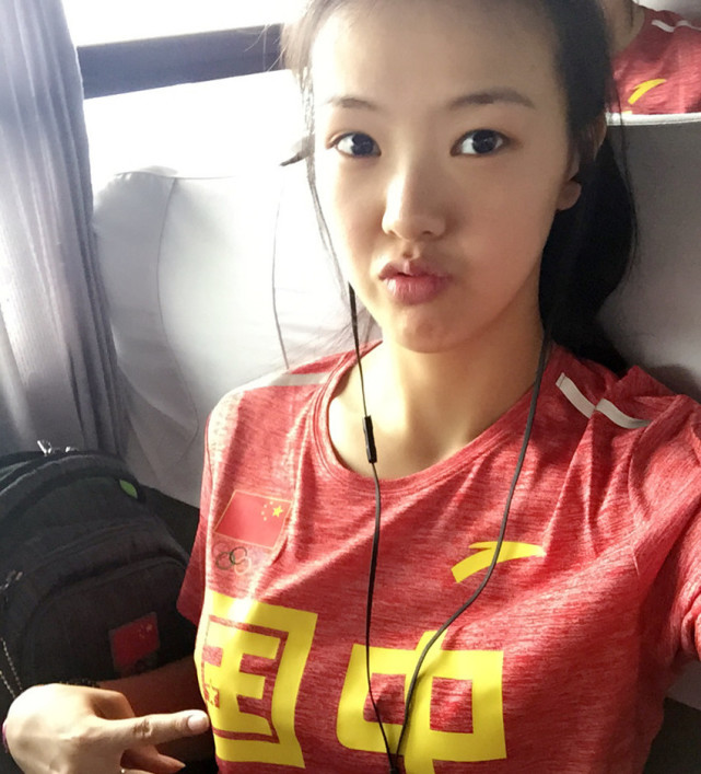 吴冠希无缘季后赛,爱妻张常宁安慰