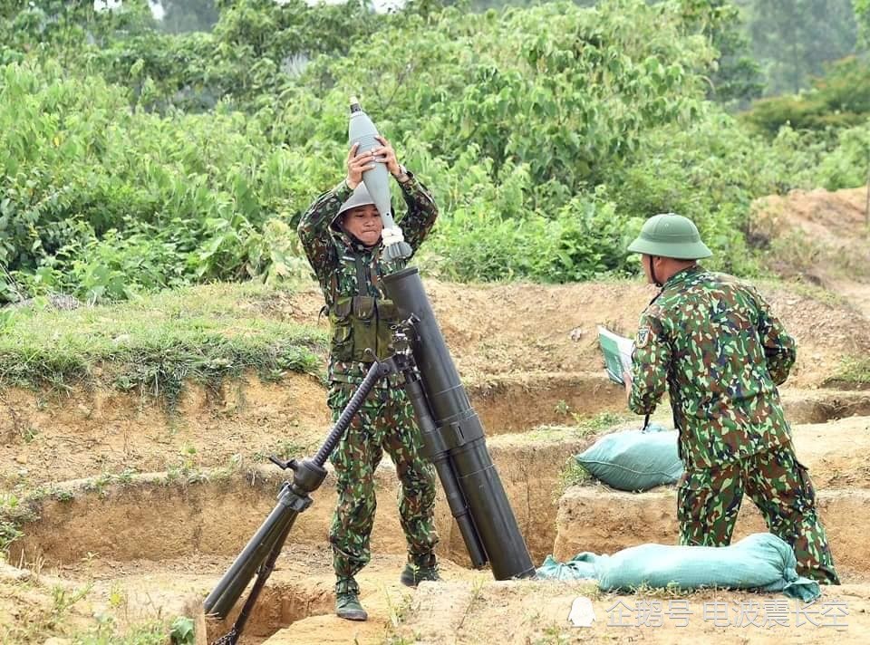 参加炮兵大师这个科目,主要是这一科目所用的120mm常规迫击炮太落后