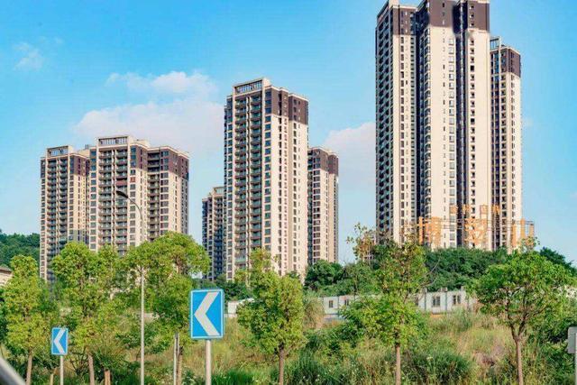 又一国家发布楼市新政，房产税率最高30％，多套房持有者陷入两难