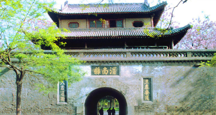 华县总人口_华县皮影照片