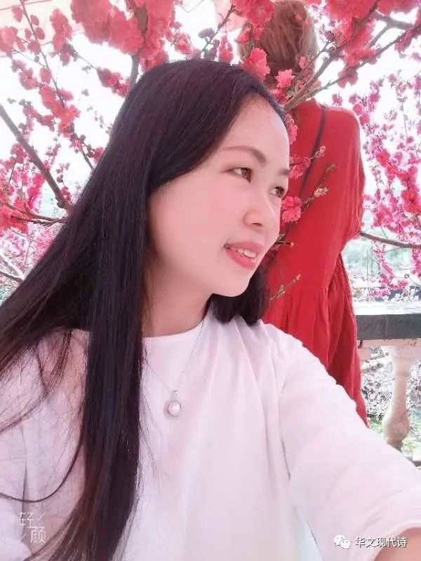 华文现代诗精选荟萃罗莉琼诗五首