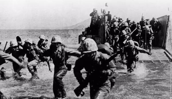 志愿军入朝前朝鲜人民军有多惨,兵败如山倒,完全丧失抵抗能力