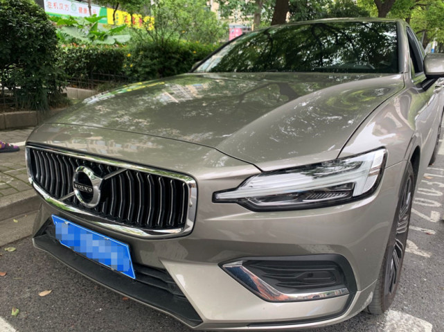 身为汽车行业从业者唯沃尔沃全新S60走进了我的视野