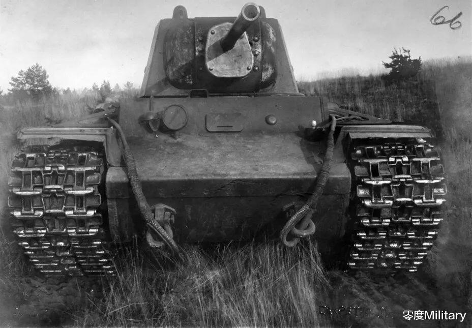 装备了s54主炮的kv-1重型坦克
