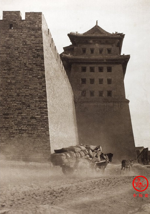 老北京照片:百年前的西直门,永定门外的小吃摊,囚禁过皇帝的瀛台