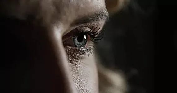 亿左右眼皮跳的真正含义还需要看看时辰最齐全讲解