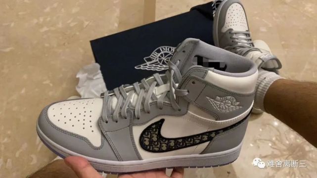 市价10万的dior x aj1到底值不值得买 土豪如何分辨代购的真假