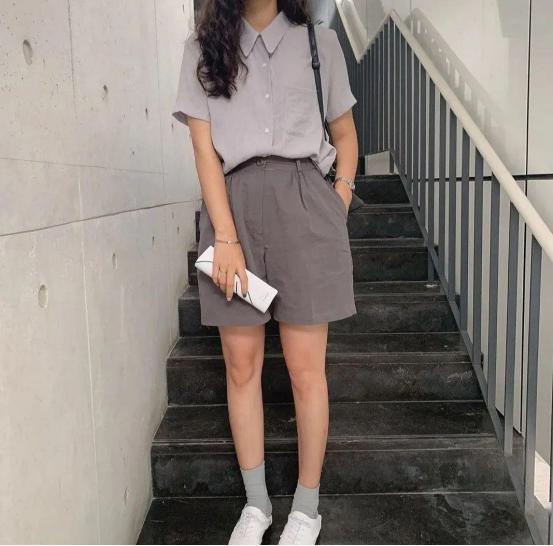 微胖的女生挑裤子很难吗？今夏爆款的爸爸裤巨显瘦，买它