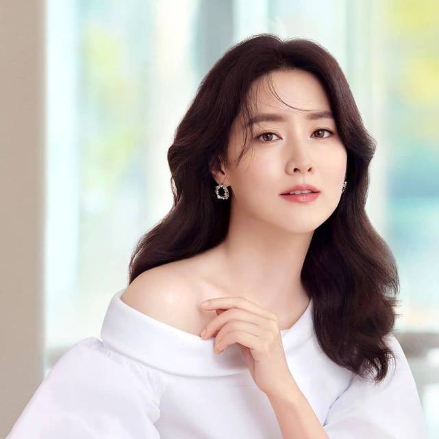 2020 年韩国票选最美女明星top 10排行榜出炉