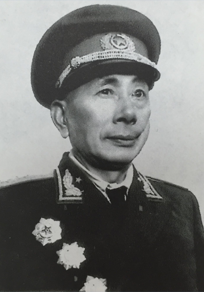 功勋人物谱军事篇开国中将姚喆