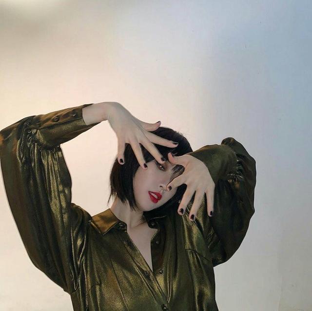 虞书欣短发太美了！承认吧！这些女星更适合短发！
