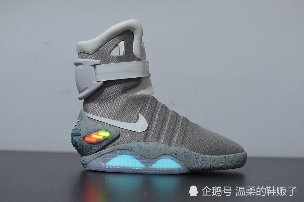 盘点球鞋史上最贵的十款,nike air mag回到未来只排第二