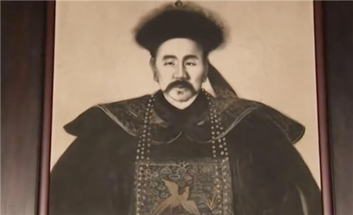 历史上最聪明的商人,既非沈万三,也非胡雪岩,而是千金