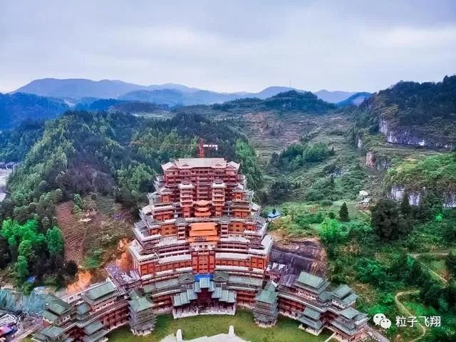 贵州南大门之称黔南自治州独山县.