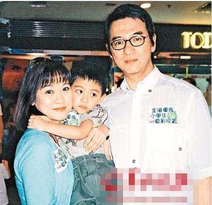 惠天赐:55岁客厅暴毙,死亡几天后才发现,妹妹惠英红听闻崩溃大哭