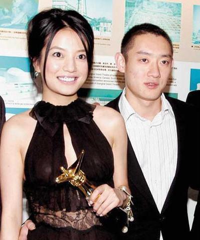 两个前任均爱上闺蜜,嫁给富豪老公多次被曝离婚,赵薇做错了什么