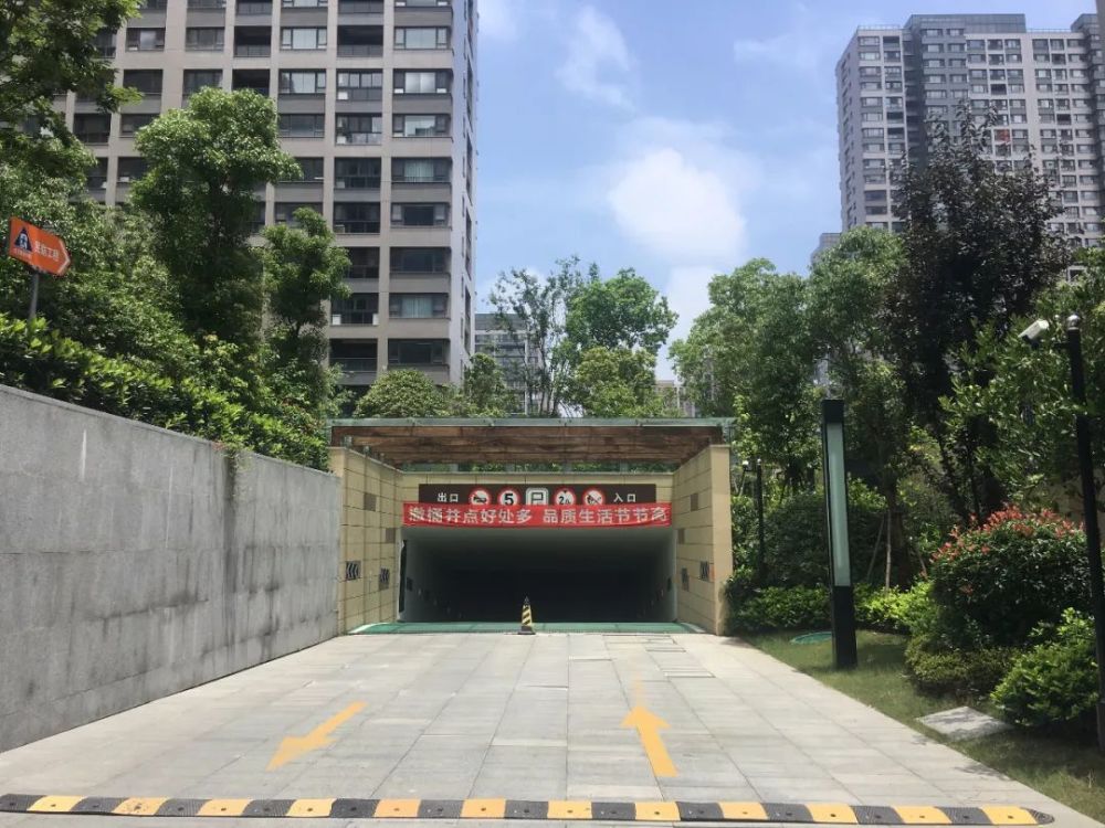 7万/平的河西南二手房值得买吗？
