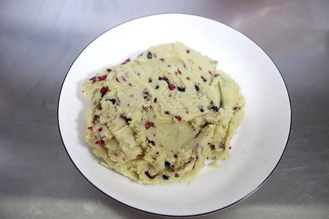 我家年年夏天都吃的小点心,清甜细腻赛糕点,70多岁老妈点名要 我家年年夏天都吃的小点心,清甜细腻赛糕点,70多岁老妈点名要