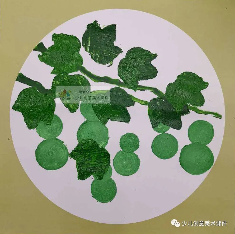 教学重,难点:参考范画和做画步骤,使用海绵棒拓印出葫芦,用颜料画出