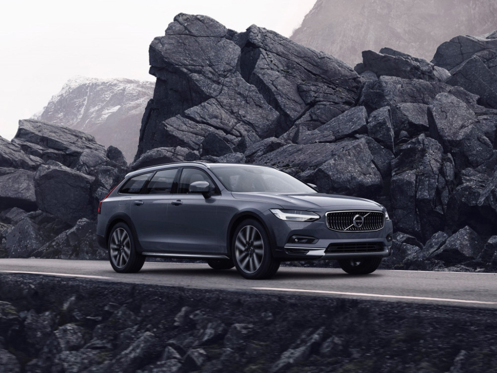 "拍扁"了的xc90,沃尔沃v90 cc才是真正的"北欧神车"