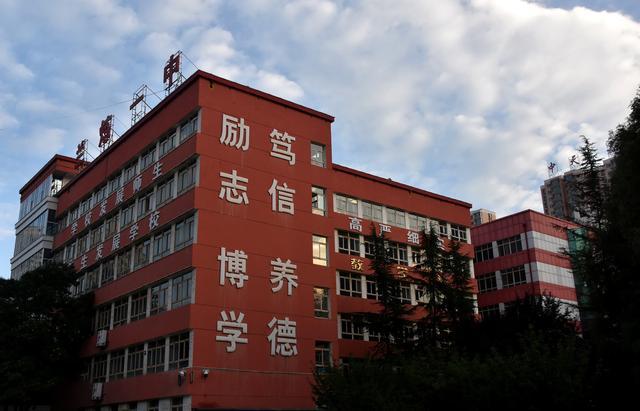 甘肃兰州出类拔萃六所好高中,皆是省级示范高中,有你的母校吗?