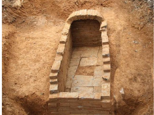 1960年代,杜甫墓被挖开后发现了什么?遗骸下落不明!
