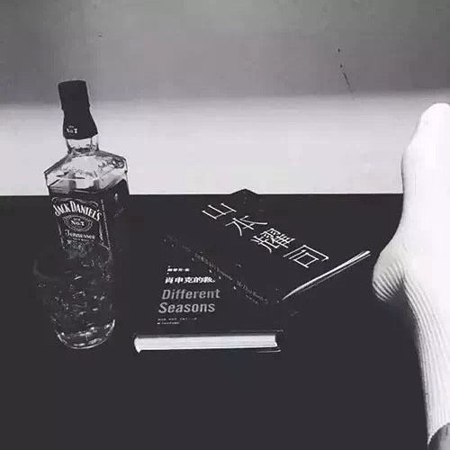 朋友圈背景图:今天网抑云了吗