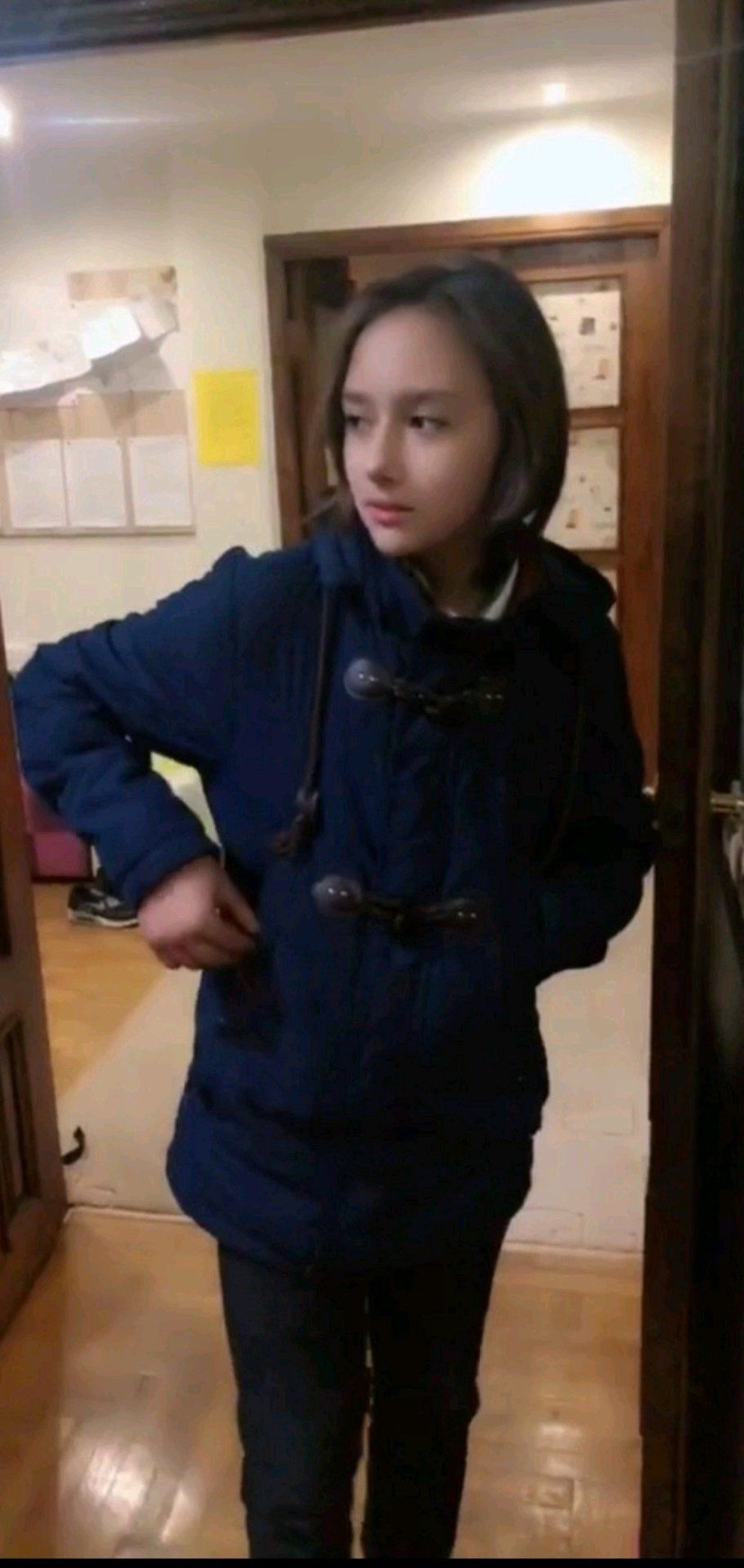 美少年米莎和鹿晗比起来你更喜欢哪一个