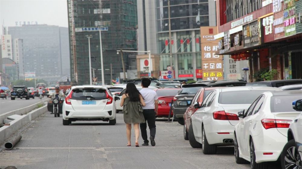 2020年东莞石龙GDP_如何看2020年东莞GDP只有9650亿,是唯一一个没有破万亿的预备城市(2)