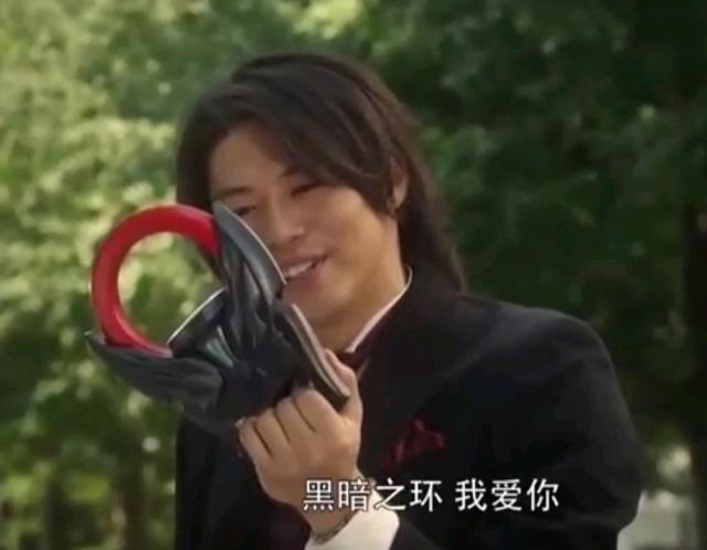 泽塔奥特曼:暗黑泽塔升华器周边公开 喜新厌旧的伽