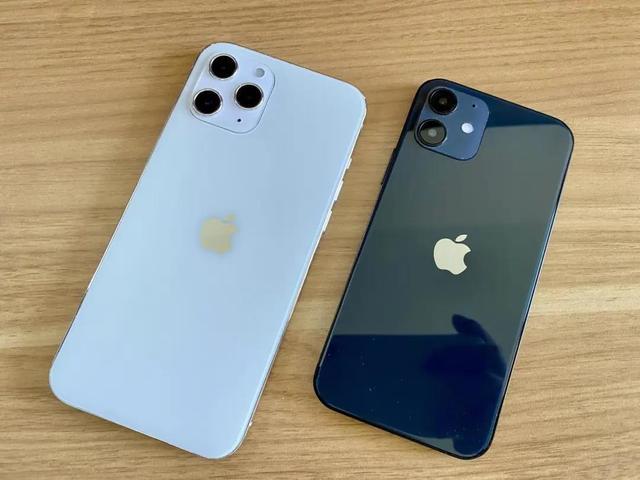 iphone12真机图片,苹果12外观图片 一加nord真机亮相,刘作虎彻底"不讲究",iphone12模型曝光