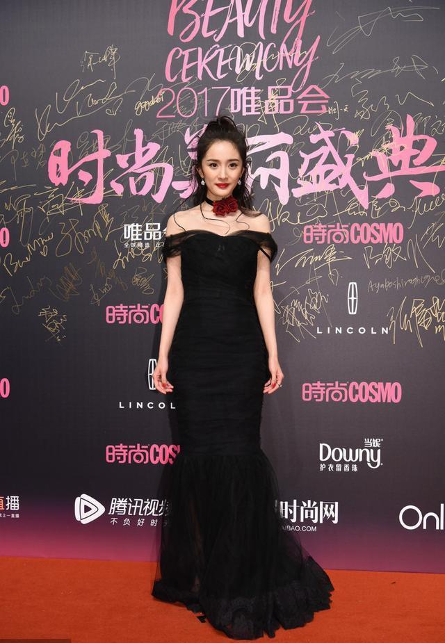 杨幂大秀优质好身材,看到照片后,网友:真养眼啊