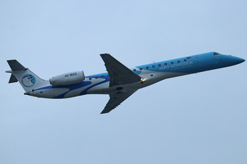 国产arj21700飞机项目稳步推进erj145客机迅速被淘汰