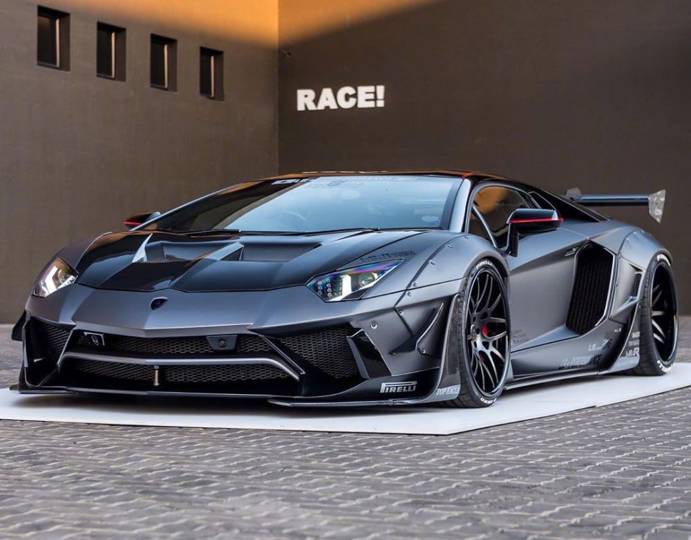 改装欣赏——宽体大尾翼兰博基尼aventador