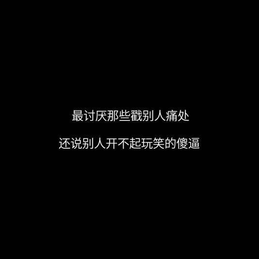 十宗罪·丧图·丧文:一个儿童跪在街头,陈述的是全人类看的罪恶