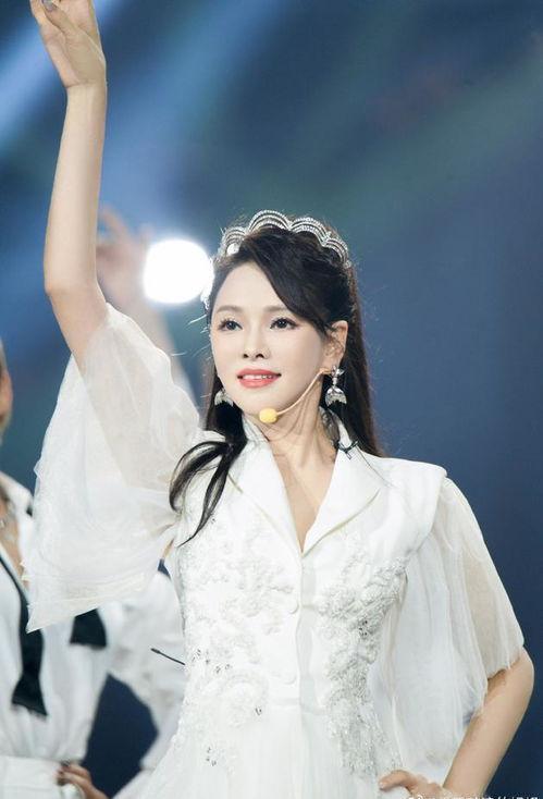 伊能静参加很多综艺节目,为什么当过全职妈妈的女人会