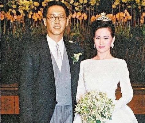当年何超琼为何不顾反对也要为陈百强扶灵?现在终于知道了