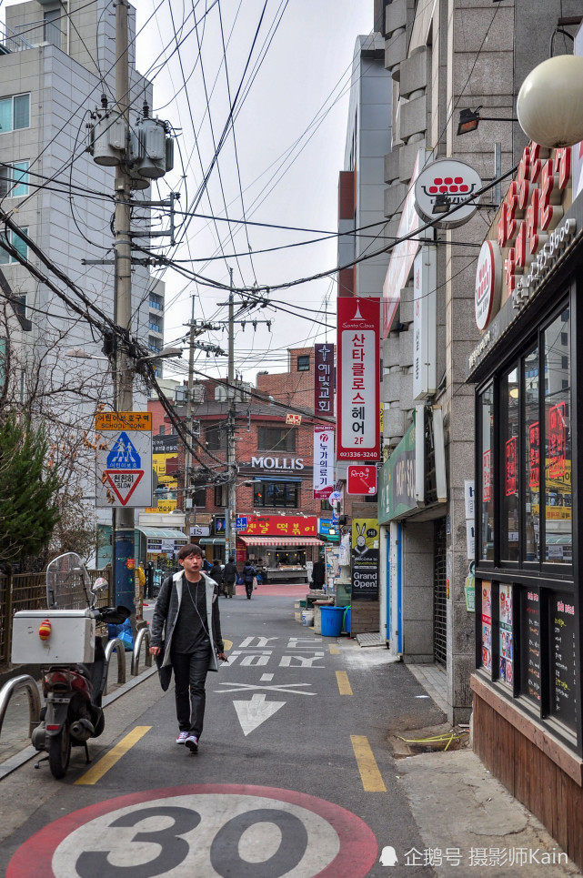 实拍首尔市区街道,狭窄破旧又凌乱,游客却赞叹不已|首尔|韩国_旅游