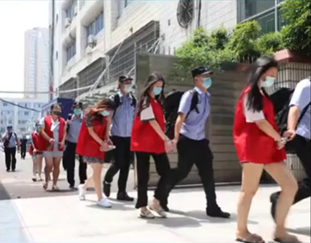 都是被网恋女友诈骗的,经过信息研判,最终确定是同一个犯罪团伙所为