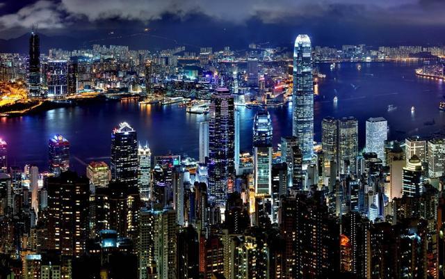 香港现在有多少人口_中国七大区位的第一大城市分别是哪些 有你家乡吗(3)