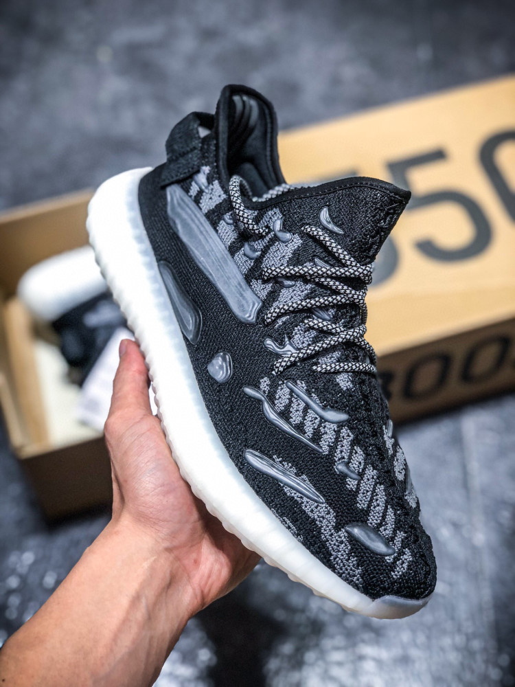 阿迪达斯水滴椰子 adidas yeezy 350 v3 runner