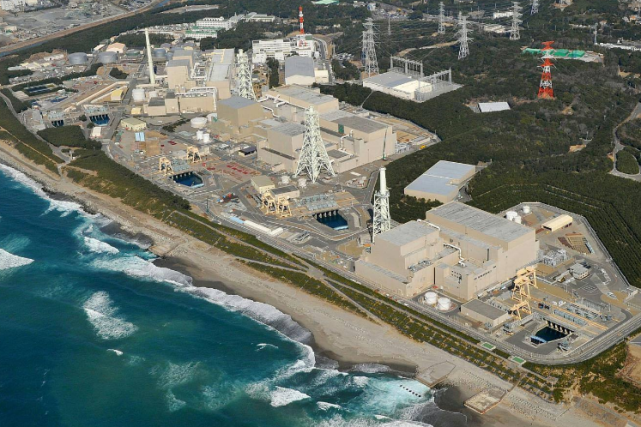 福岛核电站地面出现41条裂缝,安倍视而不见