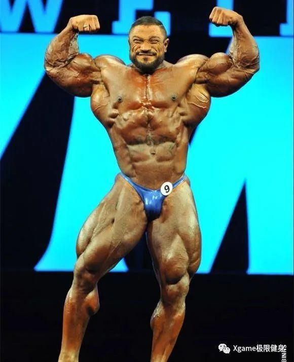 肌肉版贾冰？健美先生撞脸欢乐喜剧人，网友直呼太像了！