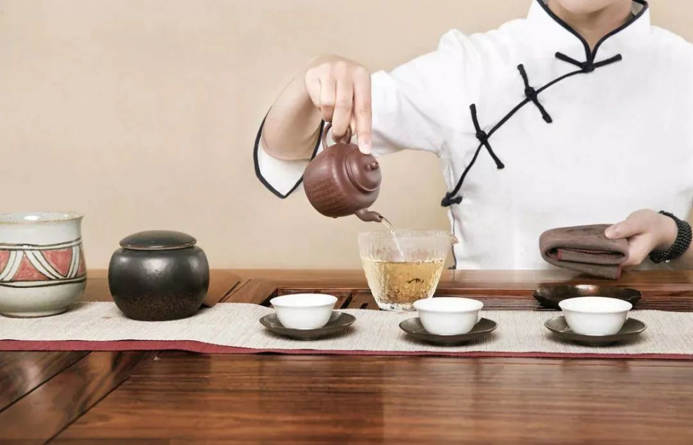 谁能想到,效仿绿茶的"茶学"成了最近的新风尚?
