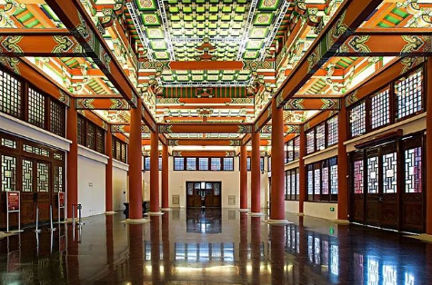 前身是1933年蔡元培等倡建的国立中央博物院,是中国创建最早的博物馆.