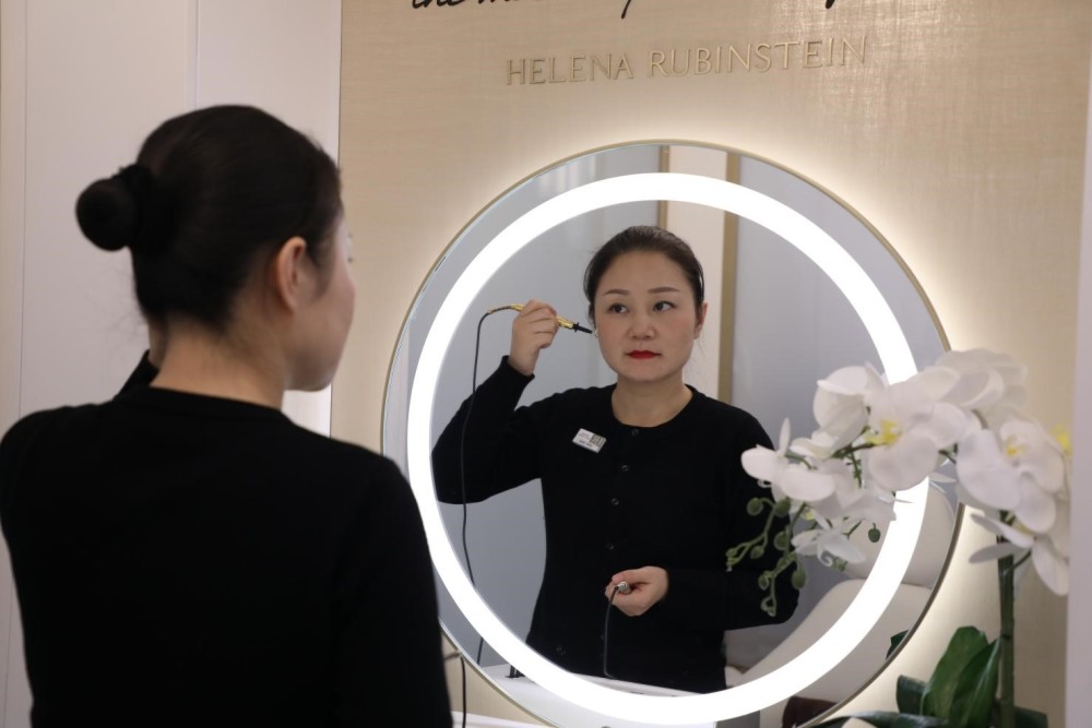 银泰新零售驱动体验升级，高端品牌美容需求暴涨
