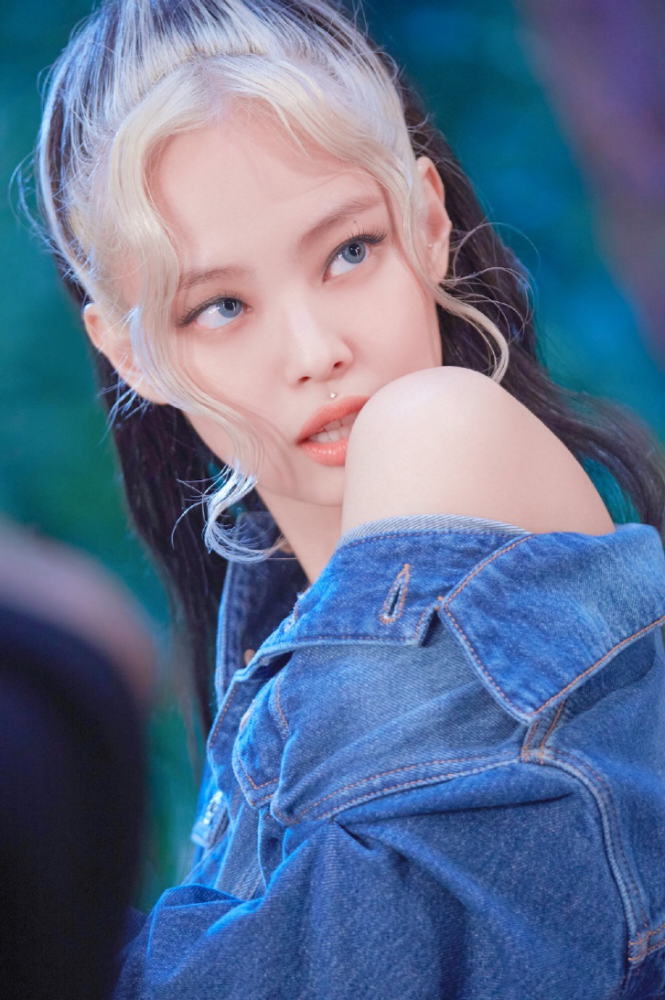 为什么人人都想成为“病娇美少女”？