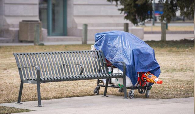 新冠还没控制，美国又现罕见传染病